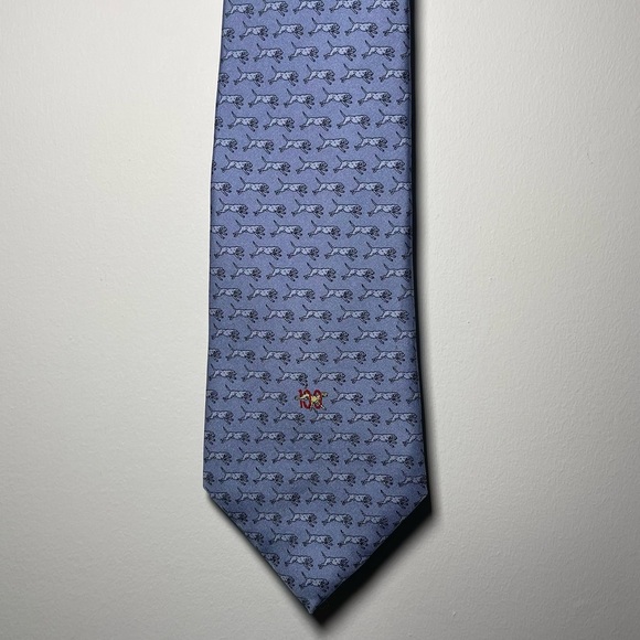 Vineyard Vines men's Blue all over jumping dog print custom made 100% silk tie - Picture 2 of 6